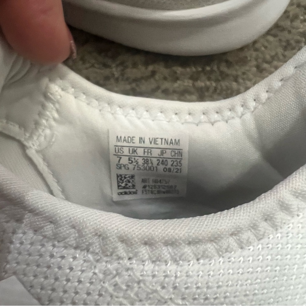 White Adidas Sneakers - Picture 9 of 10